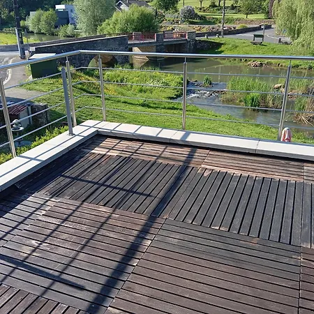Le Cabanon Au Bord De L'othain * Bazeilles-sur-Othain