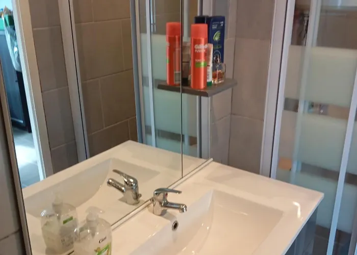 Le Cabanon Au Bord De L'othain 乡村民宿